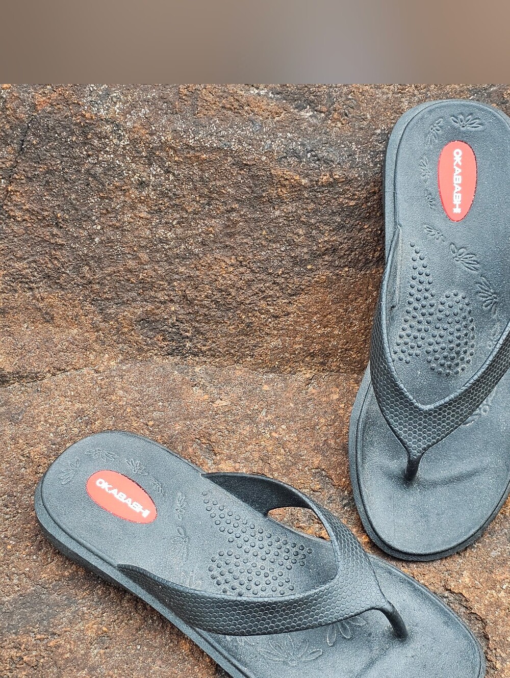 Okabashi Medium (6.5-7.5) Black Flip Flop Sandals